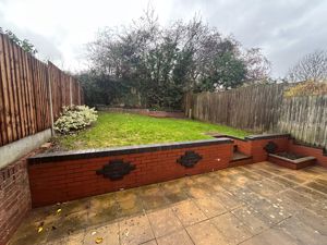 Photo 14- click for photo gallery